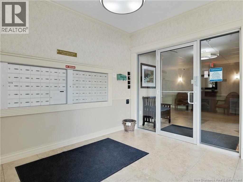 65 Diamond Head Unit# 112 Property Photo 3