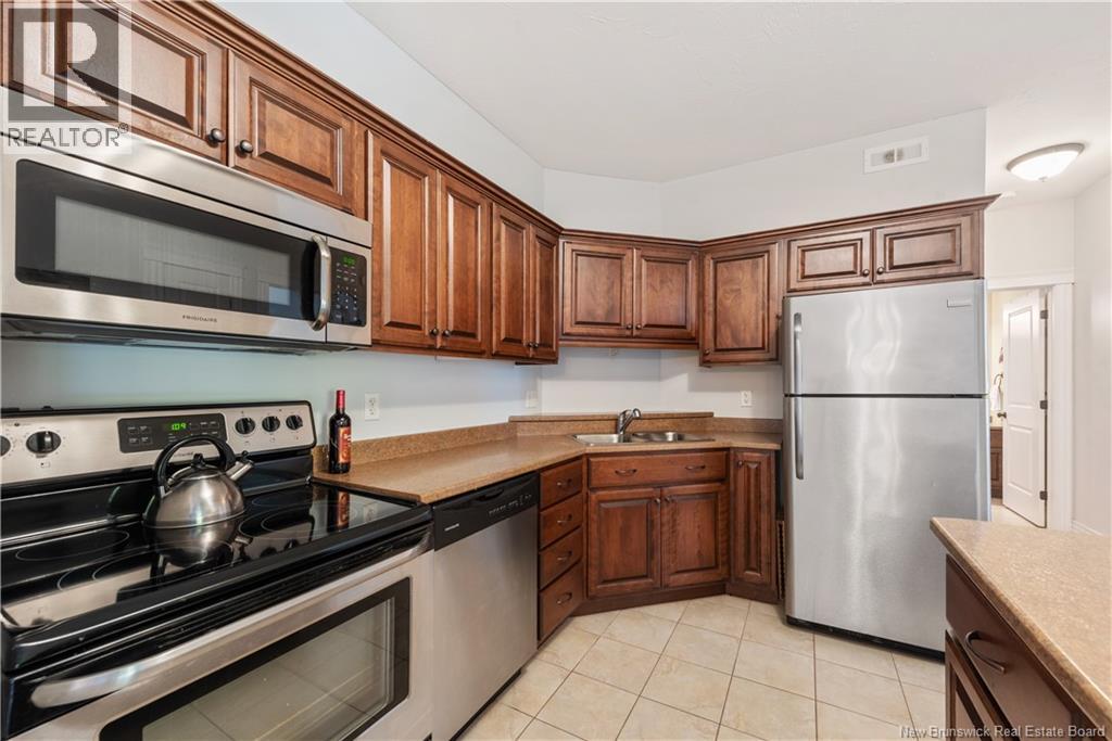 65 Diamond Head Unit# 112 Property Photo 8