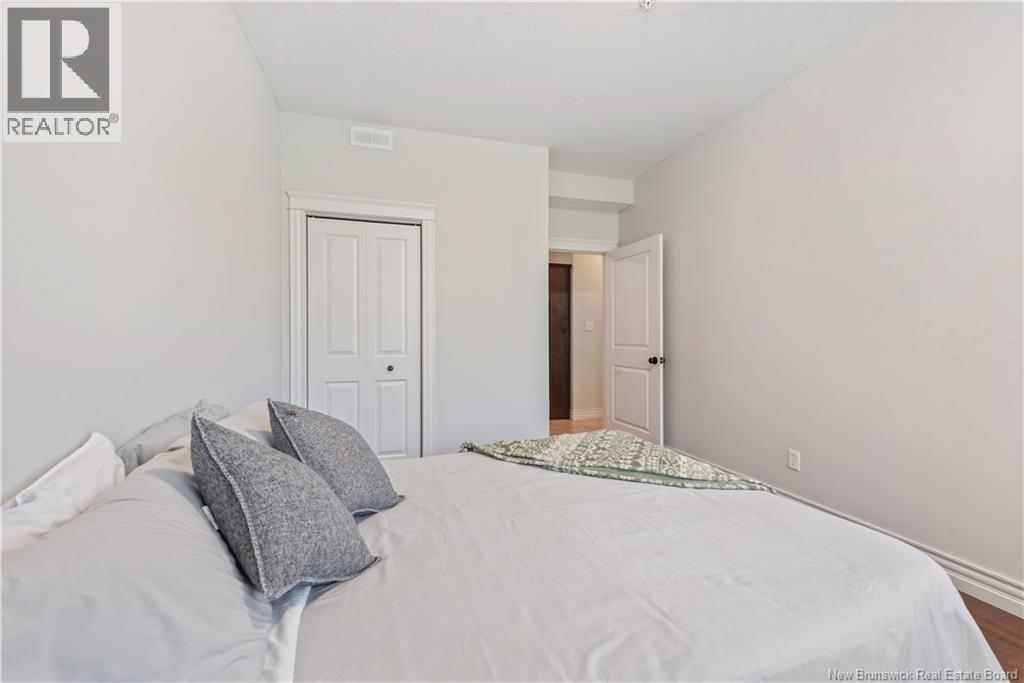 65 Diamond Head Unit# 112 Property Photo 14