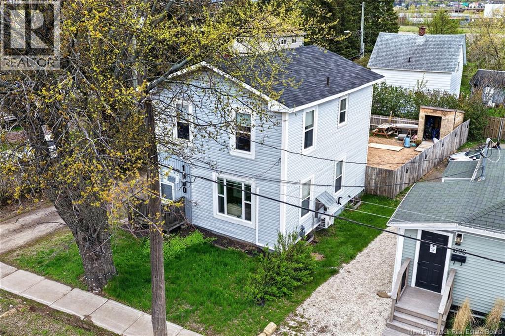1690 Main Street Property Photo 3