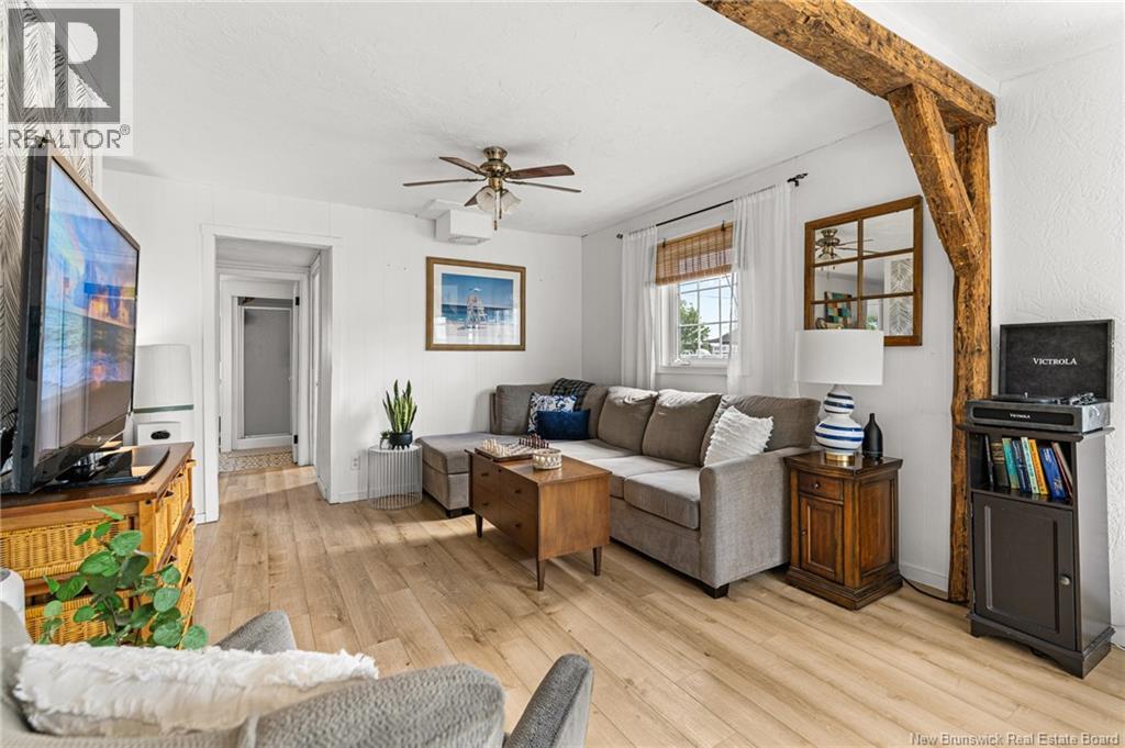 18 Pelican Avenue Property Photo 11
