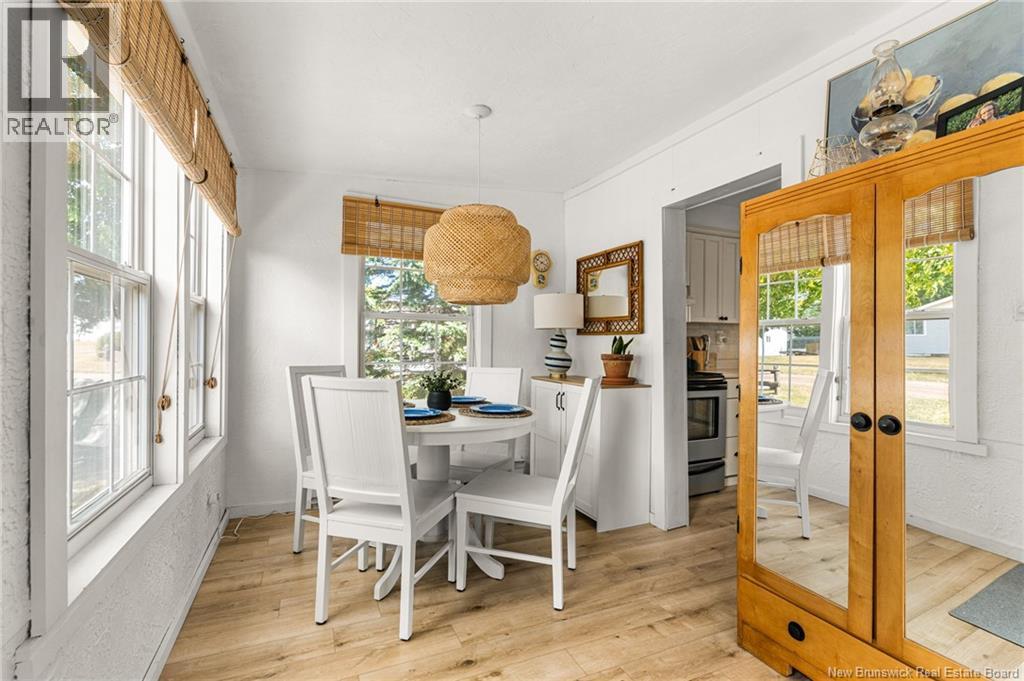 18 Pelican Avenue Property Photo 15