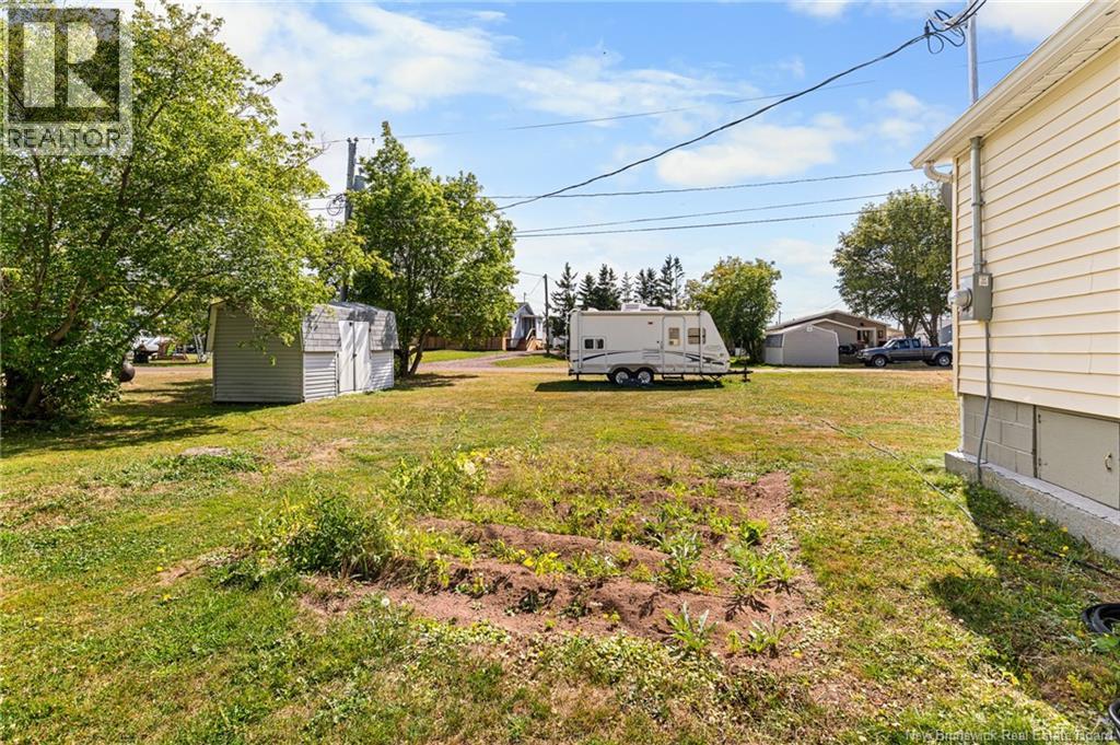 18 Pelican Avenue Property Photo 29