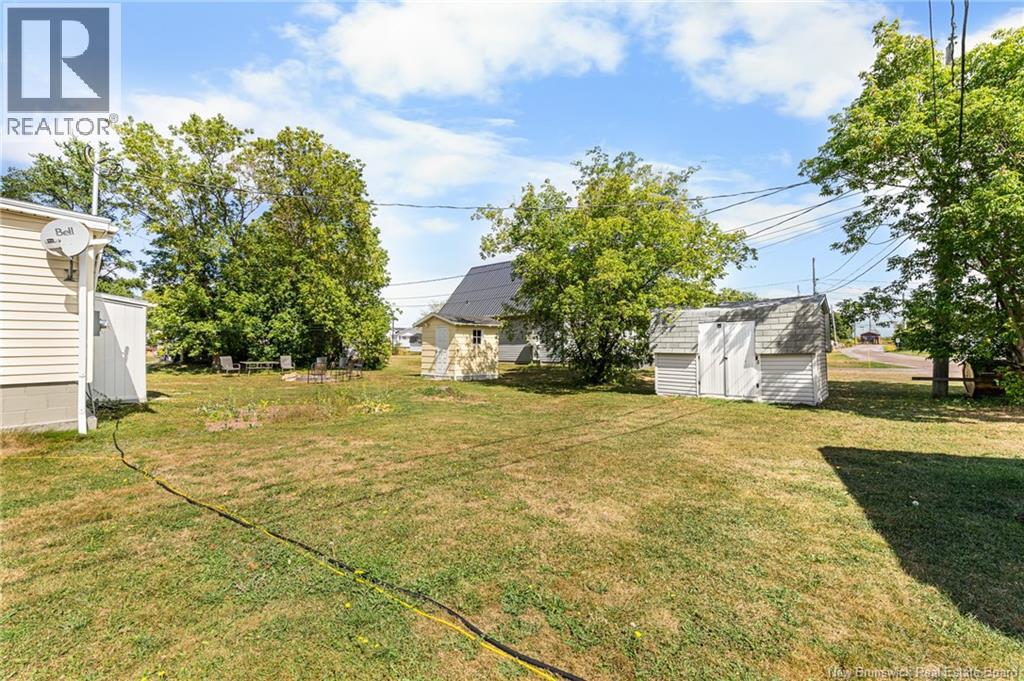 18 Pelican Avenue Property Photo 32