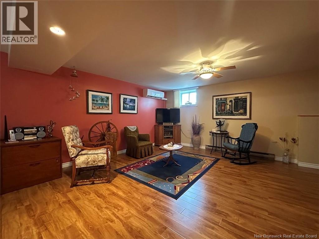 685 Principale Street Property Photo 15