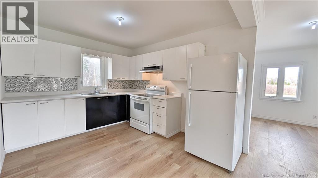 208 Bd Des Acadiens Property Photo 4