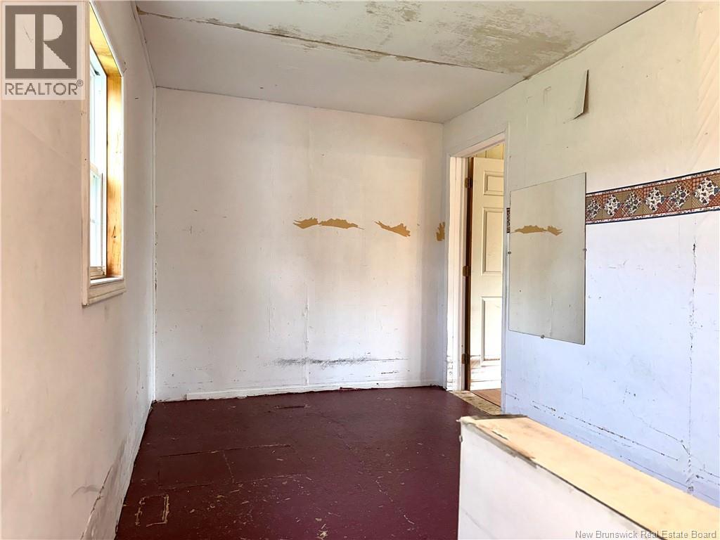8 Old Harvey Road Property Photo 9