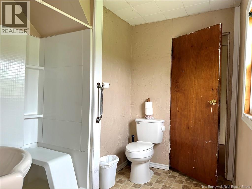 8 Old Harvey Road Property Photo 10