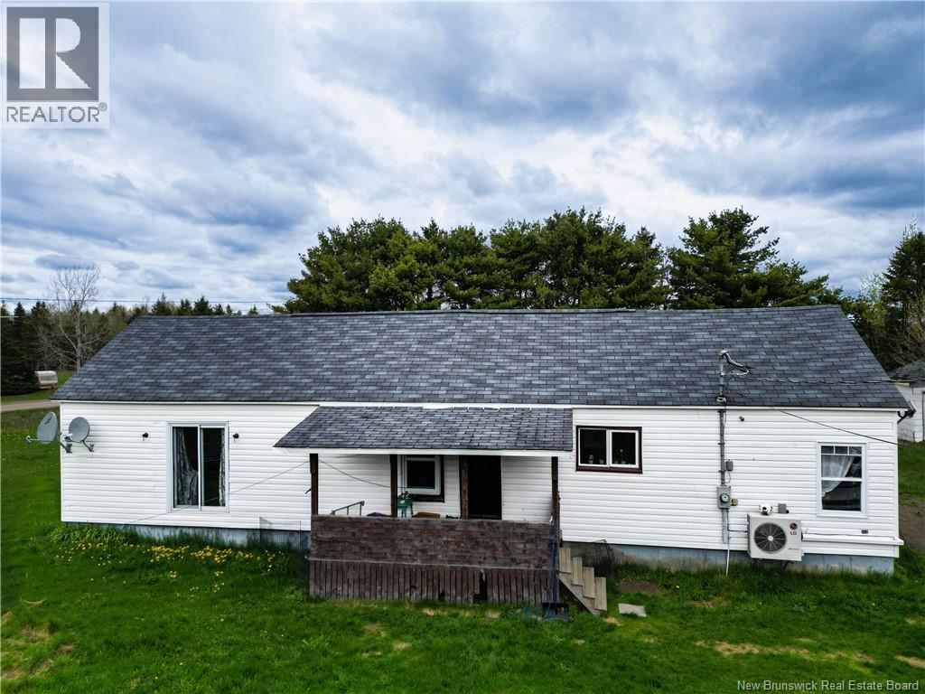 9554 490 Route Property Photo 1