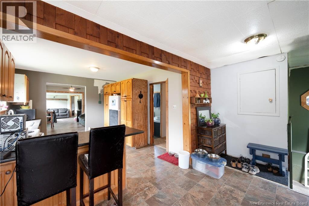 9554 490 Route Property Photo 4