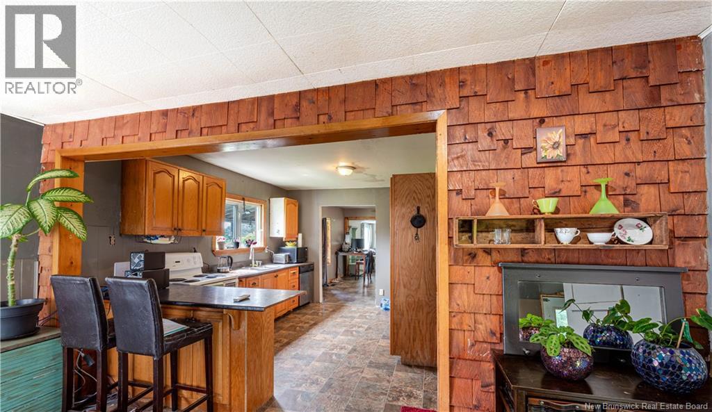 9554 490 Route Property Photo 5