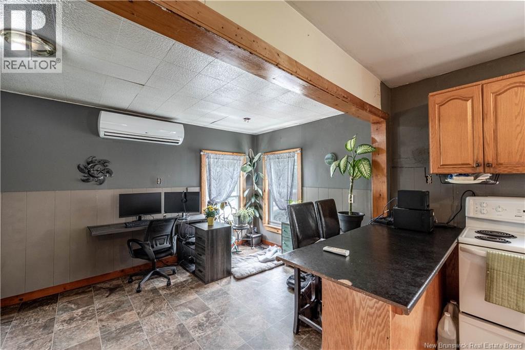 9554 490 Route Property Photo 6