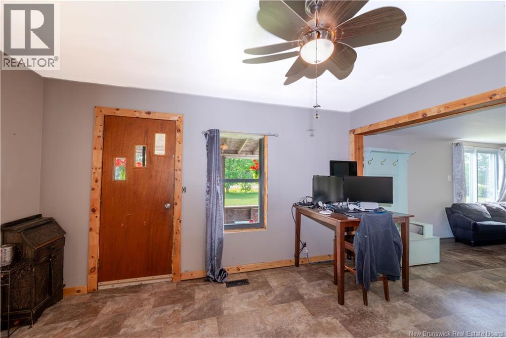9554 490 Route Property Photo 7