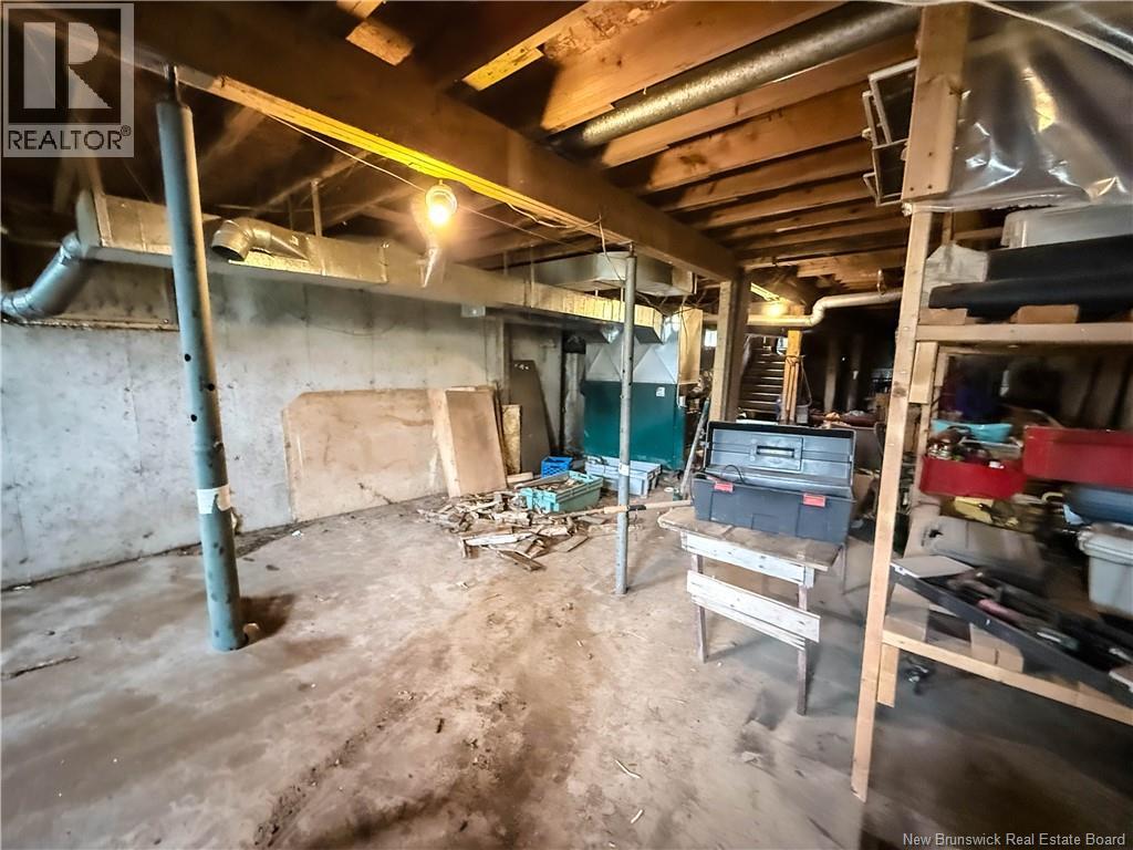 9554 490 Route Property Photo 18