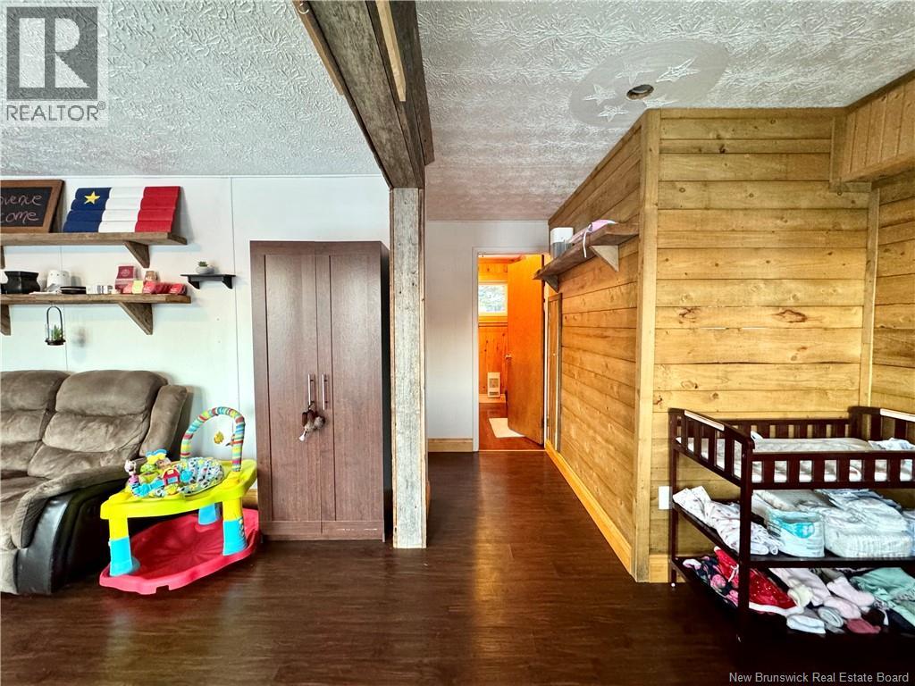 5502 Centrale Street Property Photo 18