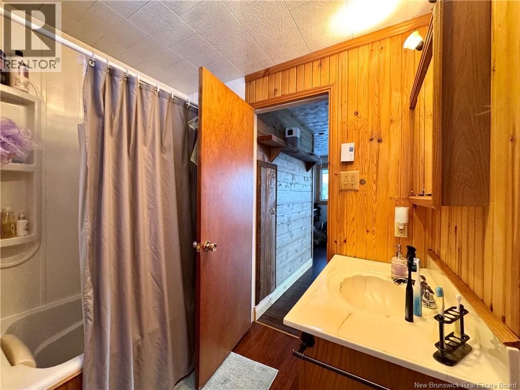 5502 Centrale Street Property Photo 23