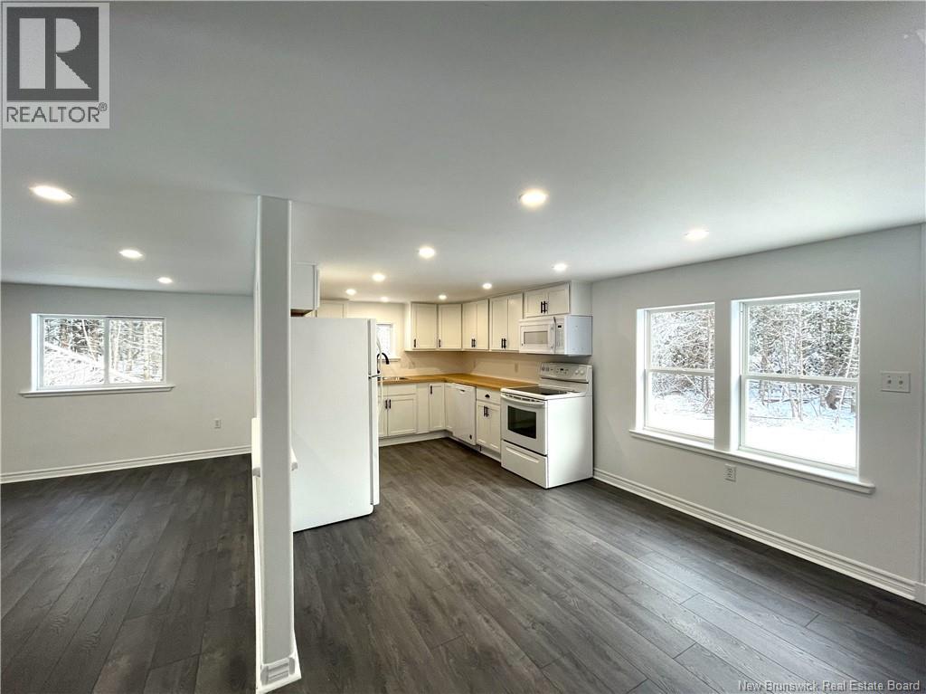 39 L Harkness Road Property Photo 14