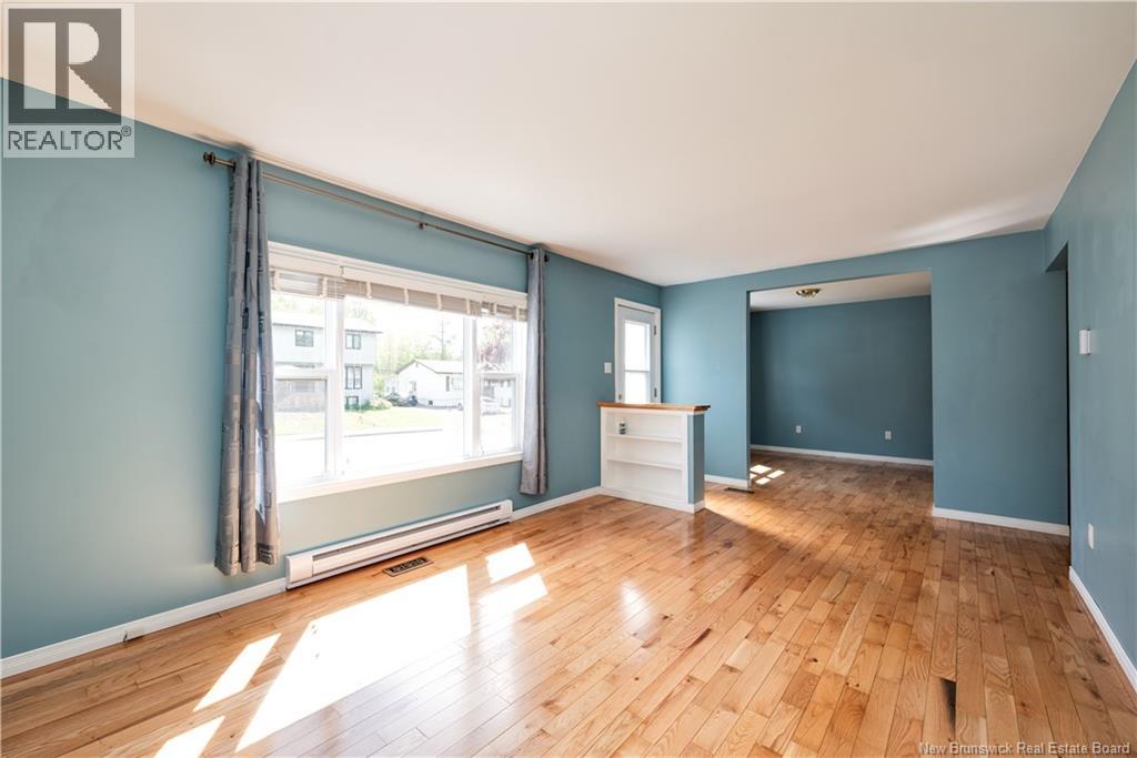 295 Buckingham Avenue Property Photo 7