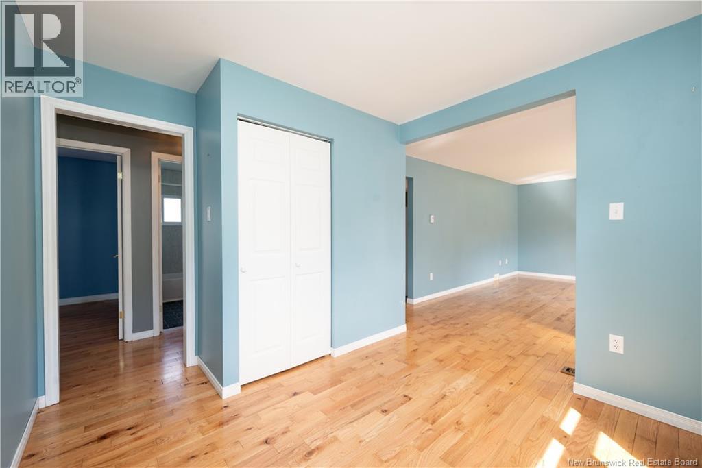 295 Buckingham Avenue Property Photo 10