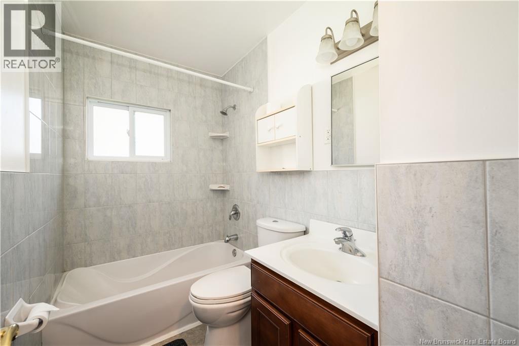295 Buckingham Avenue Property Photo 15