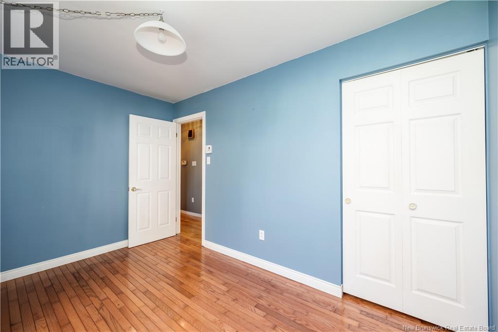 295 Buckingham Avenue Property Photo 18