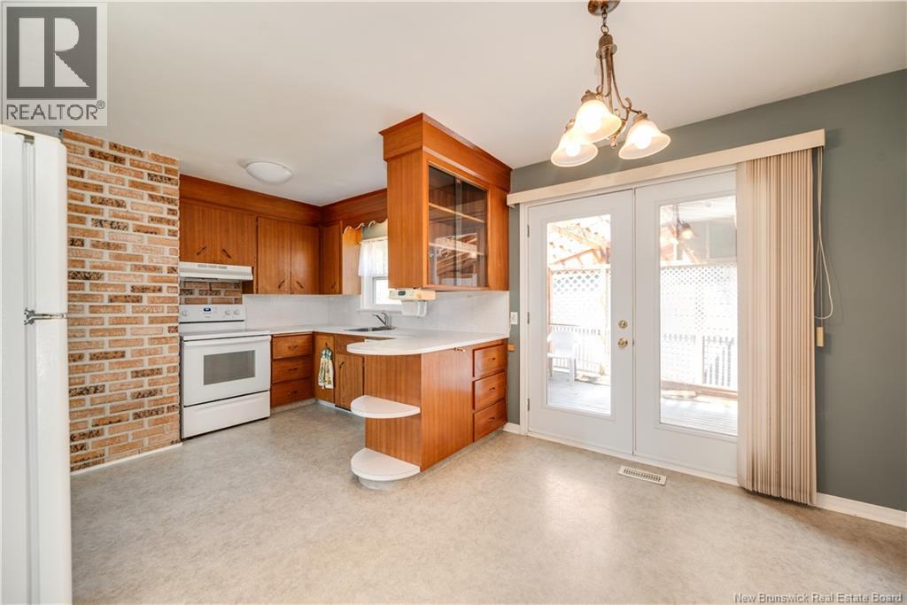 295 Buckingham Avenue Property Photo 25