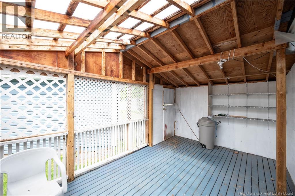 295 Buckingham Avenue Property Photo 44