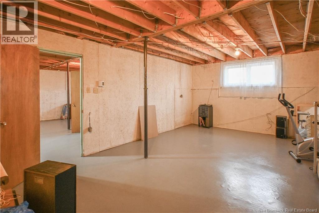 33 De La Baie Street Property Photo 34