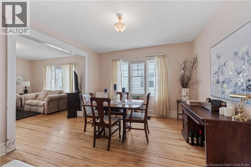 35 Winter Avenue Property Photo 8