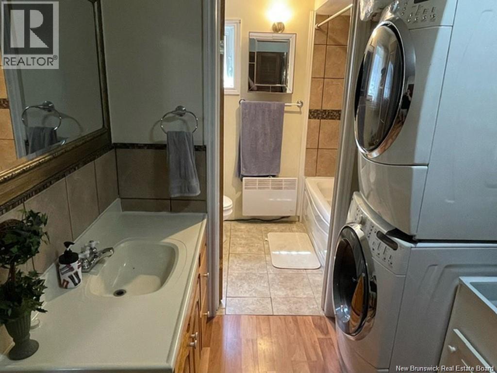 1466 Paradis Road Property Photo 20
