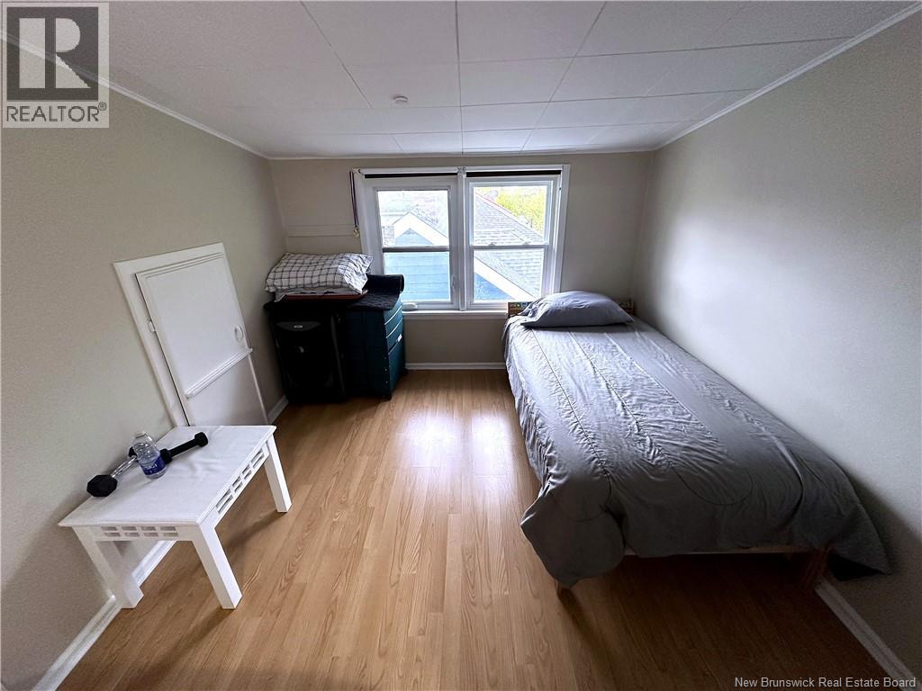 118-120 Pine Street Property Photo 23