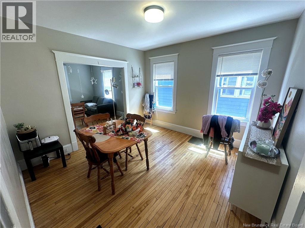 118-120 Pine Street Property Photo 31