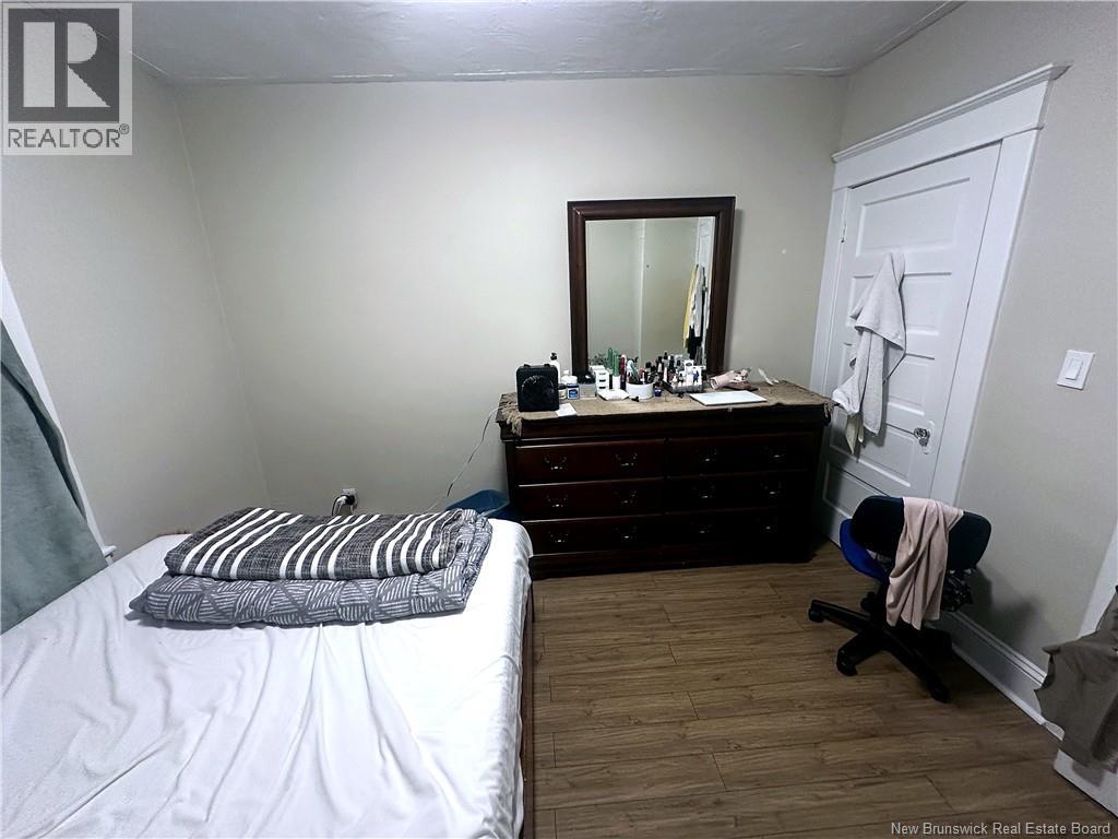 118-120 Pine Street Property Photo 42