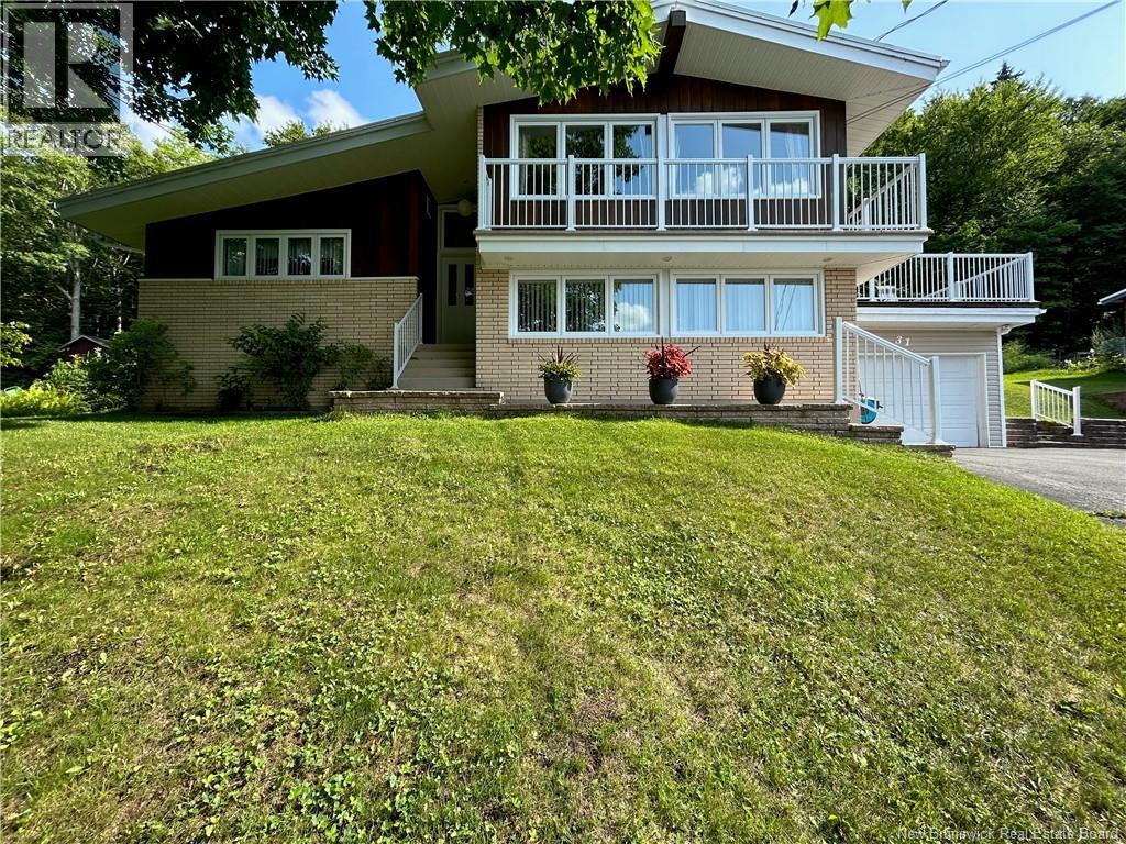 31 Macbeath Court Property Photo 1