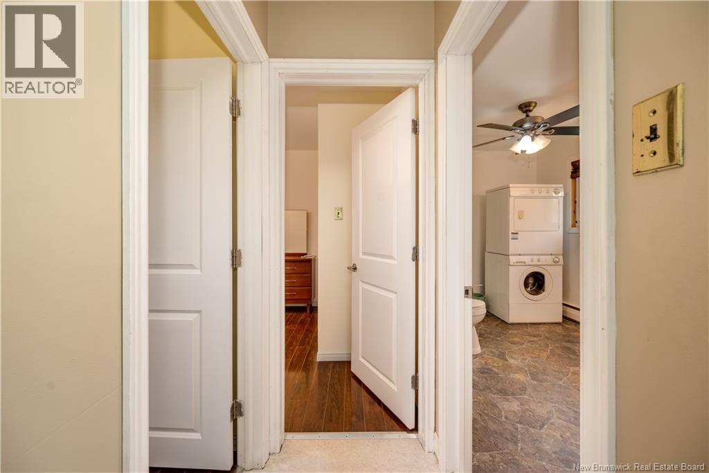 5712 King Street Property Photo 19