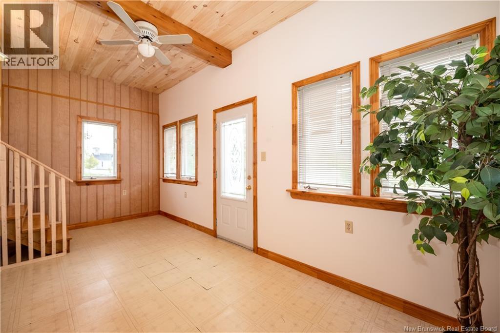 5712 King Street Property Photo 22