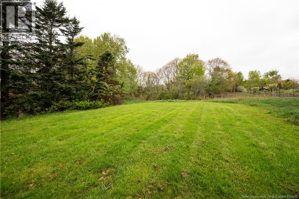 5712 King Street Property Photo 34