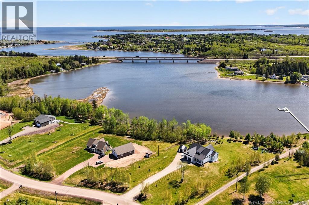 92 Waterfront Property Photo 10