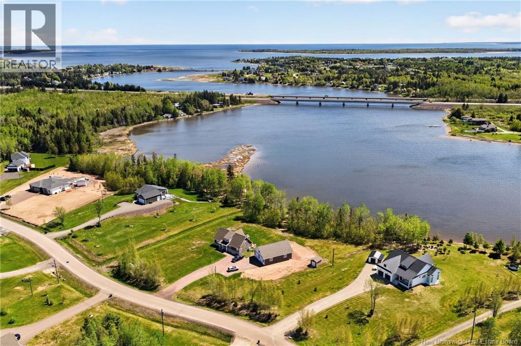 92 Waterfront Property Photo 11