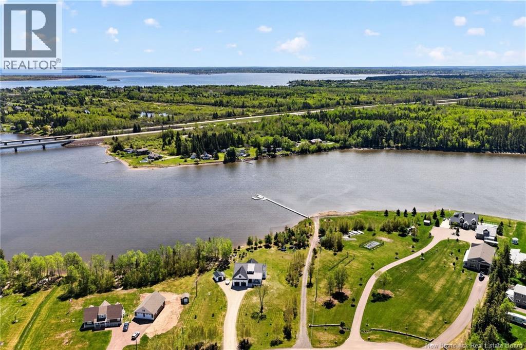 92 Waterfront Property Photo 12
