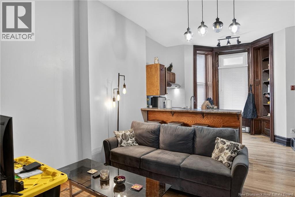 136 Charlotte Street Property Photo 15