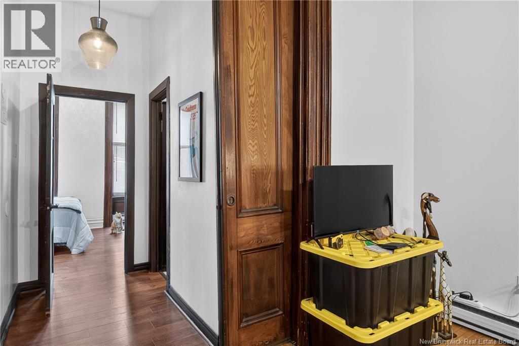 136 Charlotte Street Property Photo 21