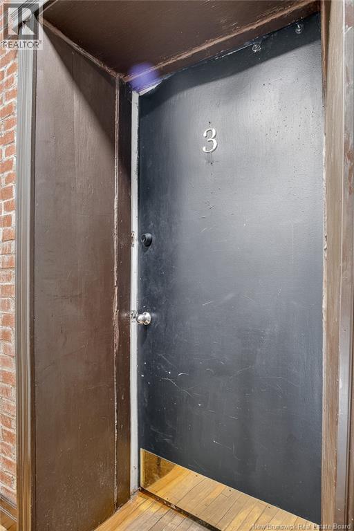 136 Charlotte Street Property Photo 32