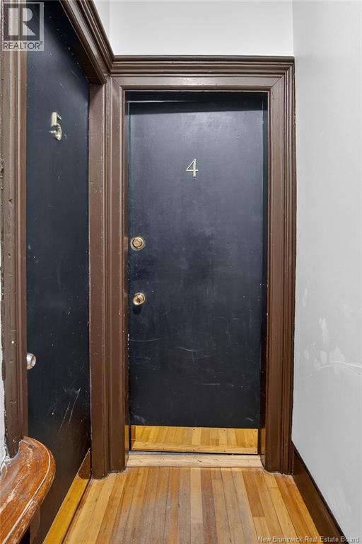 136 Charlotte Street Property Photo 45