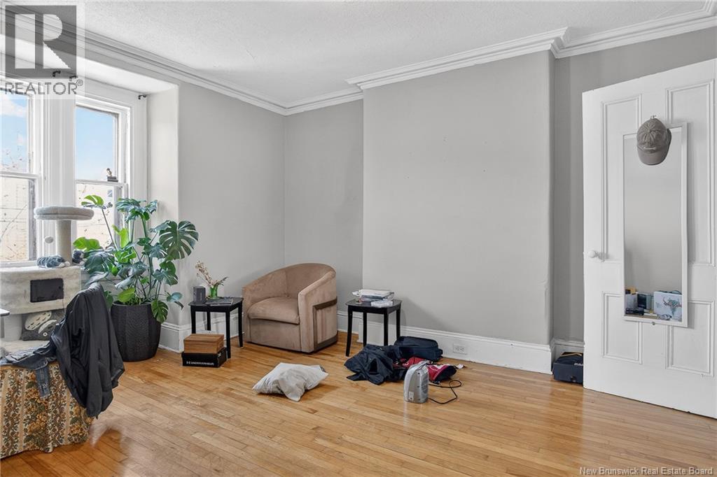 136 Charlotte Street Property Photo 48