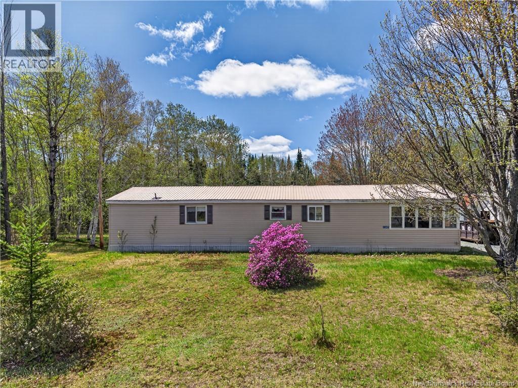 1345 Northwest Road Property Photo 1
