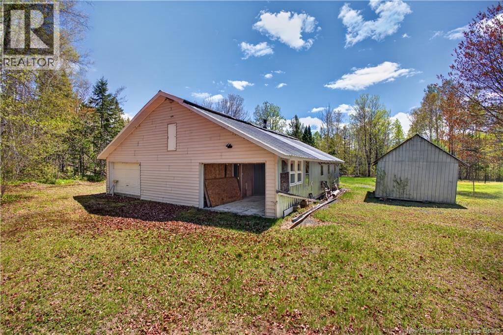 1345 Northwest Road Property Photo 9