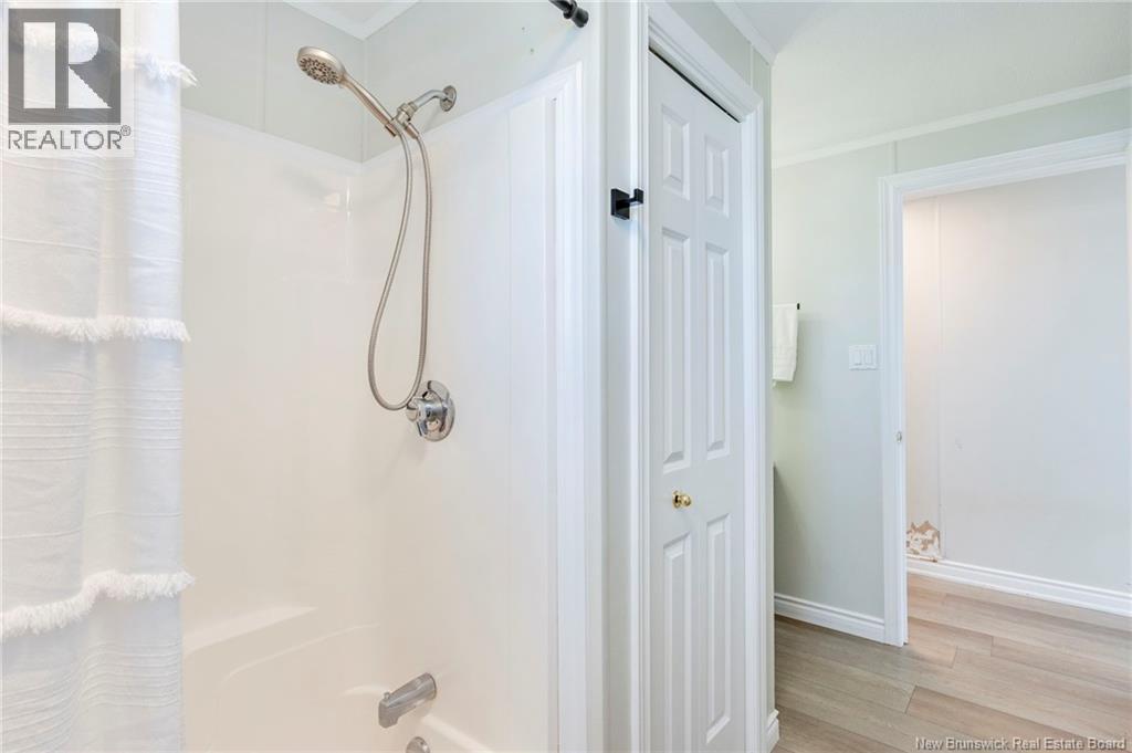 8 Frank Street Property Photo 22