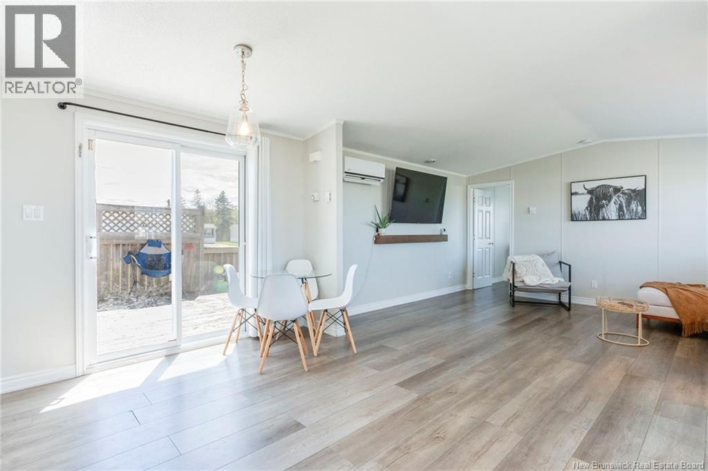 8 Frank Street Property Photo 32