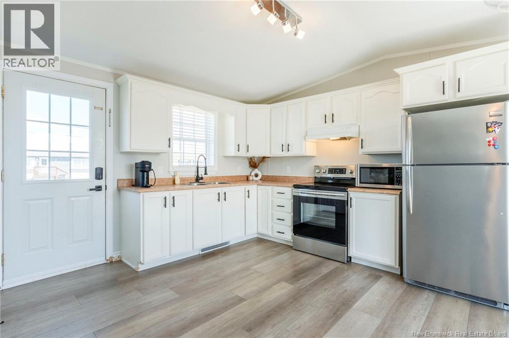 8 Frank Street Property Photo 33